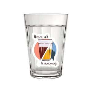 copo-americano-as-vezes-cafe-as-vezes-cerveja